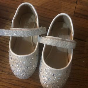 Toddler dress shoes! 🎉🎉🎁